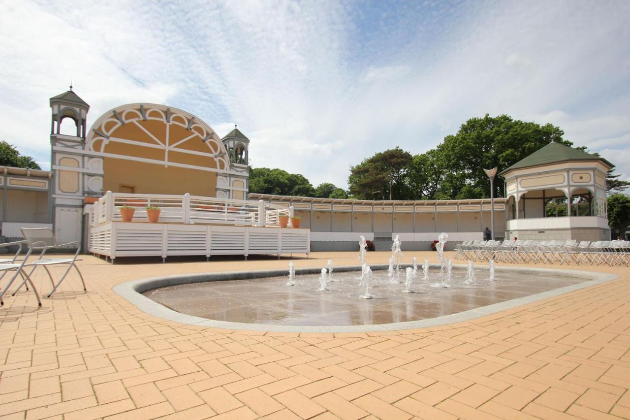 Mit Meerblick Und Terrasse, Gratis Nutzung Vom Ahoi Erlebnisbad Und Sauna In Sellin - Meeresblick Fewo 68 Goehren  Εξωτερικό φωτογραφία